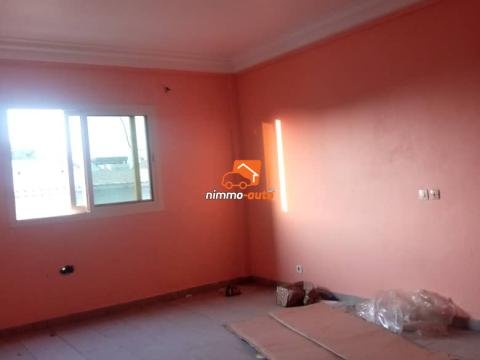Appartement bien spacieux à louer à Bonamoussadi