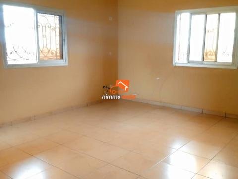 Appartement moderne à louer à Biyemassi montée des sœurs