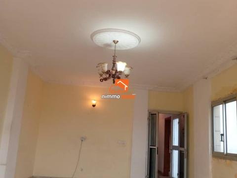 Appartement moderne bien spacieux à louer à Santa barbara Bonamoussadi