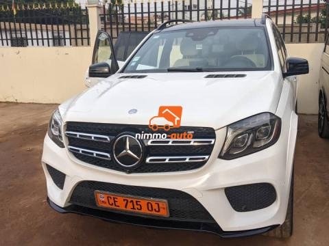 Mercedes de luxe pour vos déplacements et vos séjours dans Yaoundé ou hors de la ville