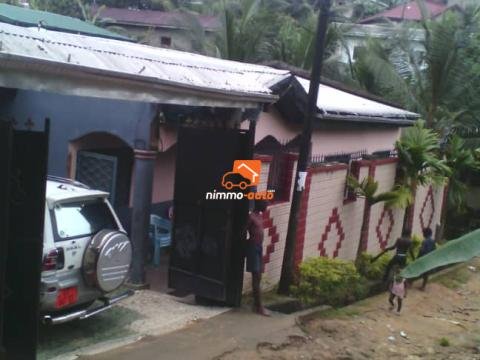 MAGNIFIQUE VILLA A LOUER A DOUALA LOGPOM