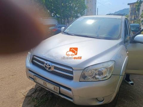MAGNIFIQUE RAV 4 A LOUER A YAOUNDE