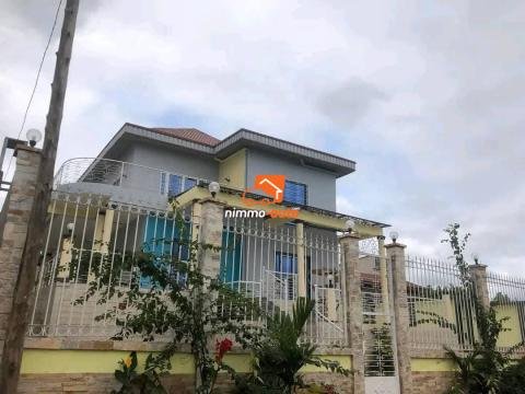 BEAU DUPLEX A VENDRE A ODZA