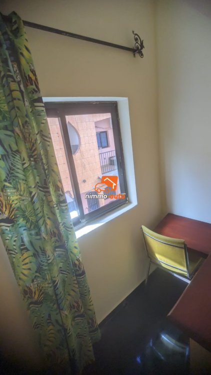 chambre meublée à louer au quartier makepe
