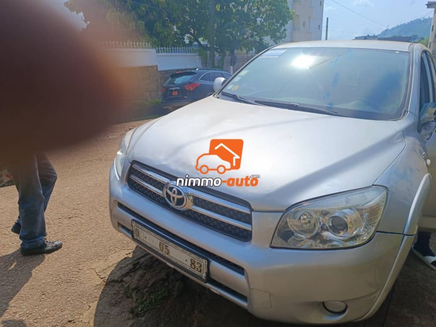 MAGNIFIQUE RAV 4 A LOUER A YAOUNDE