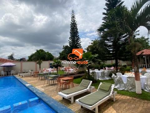 TRES BEL ESPACE VERT A LOUER A SIMBOCK