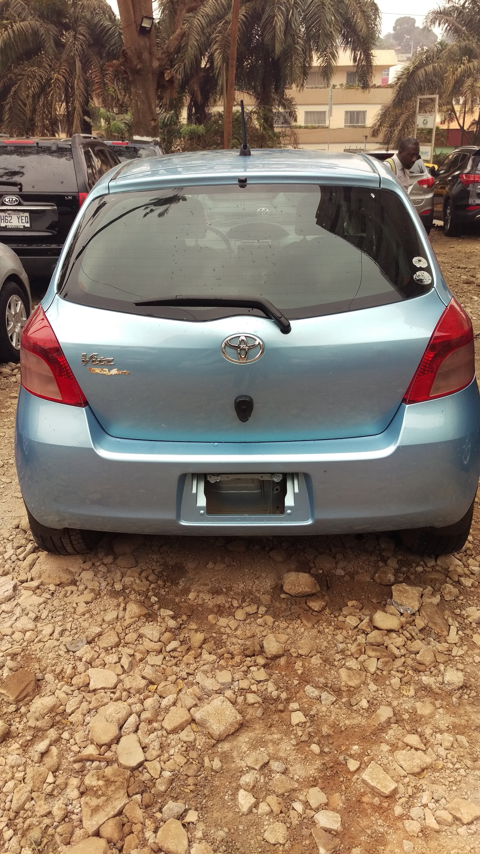 yaris vitz version dubai (FPD)