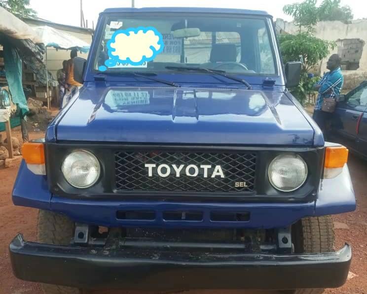 Toyota Landcruiser Monocabine