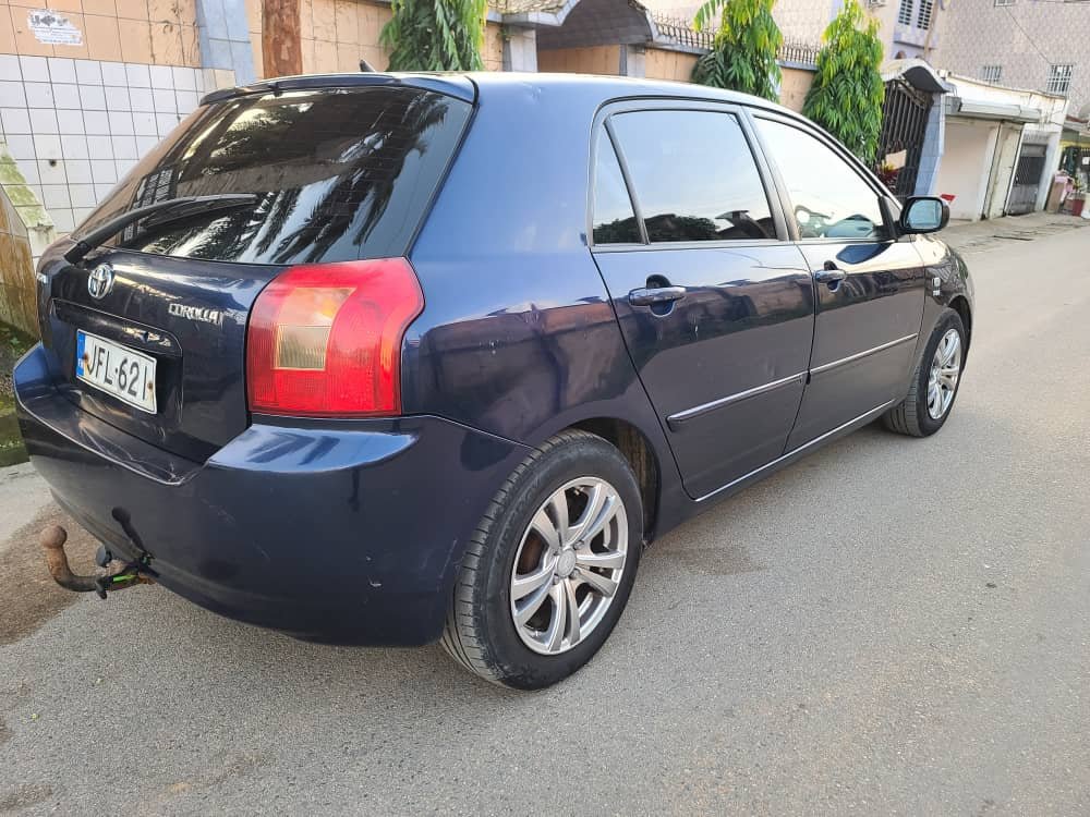 Toyota Corolla 115 Année 2004 occasion d'Europe