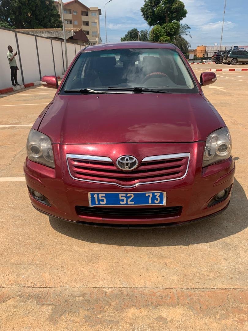 Toyota avensis CA