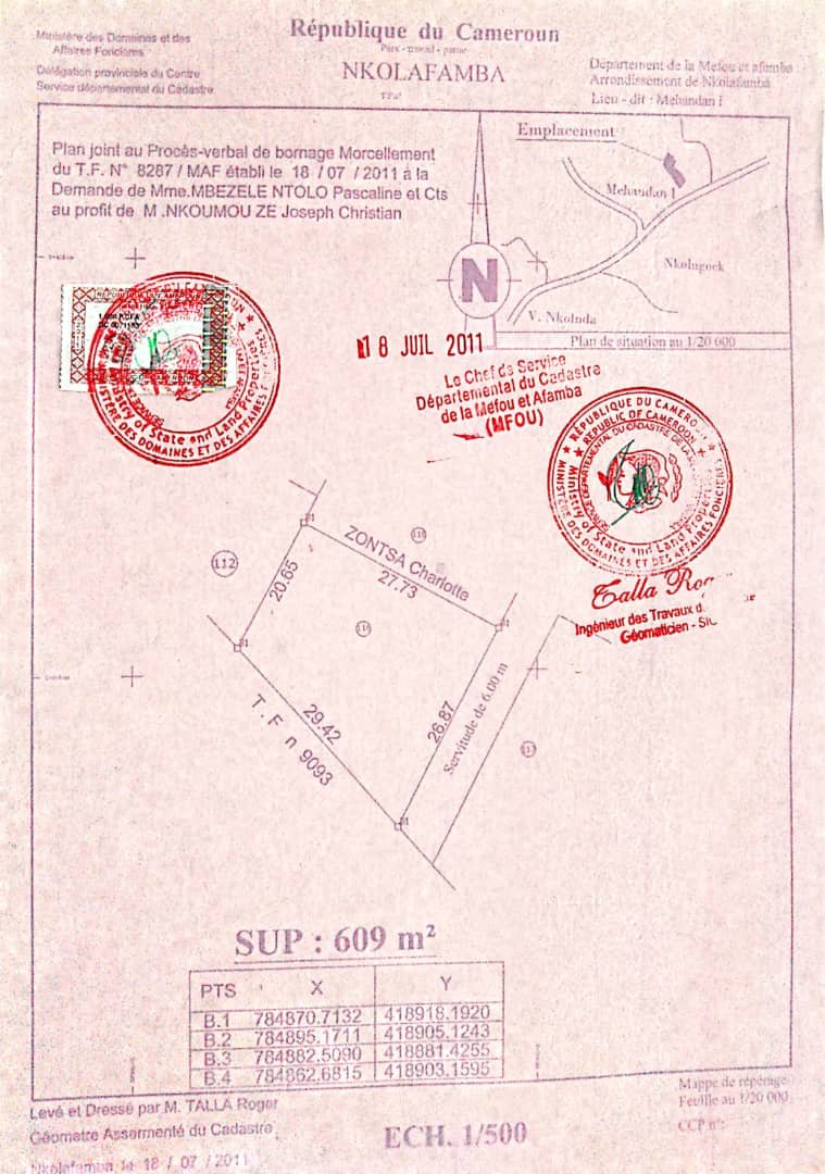 Mehandan1, (Entrée Carrière par AWAE sur la route de MFOU / Entrée Petit marché ODZA)