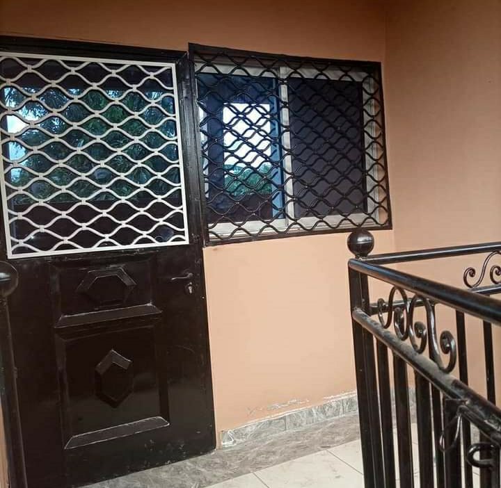 Studio à louer à Obogogo