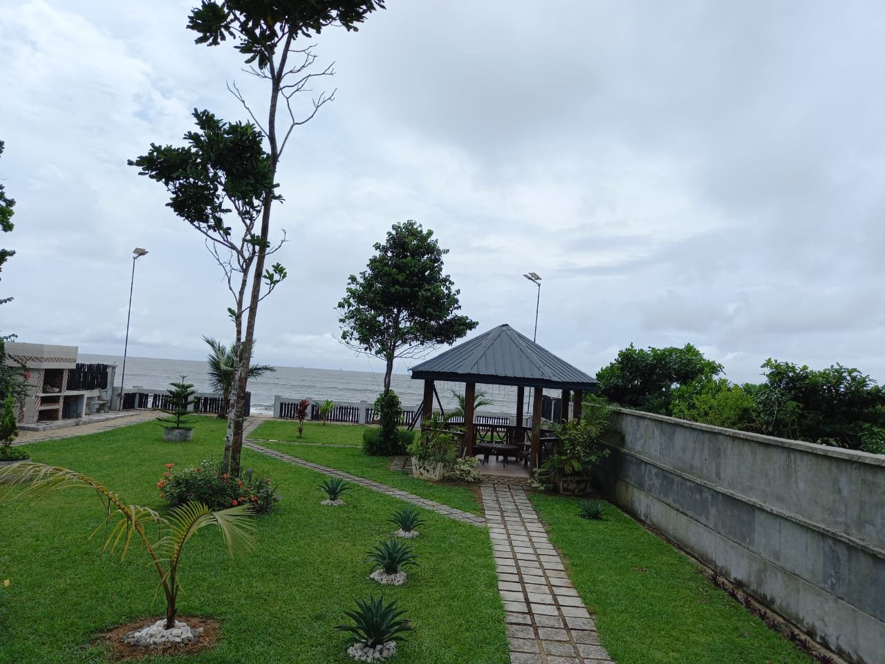 Duplex en bordure de plage à louer à Kribi ( Bipaga 2)