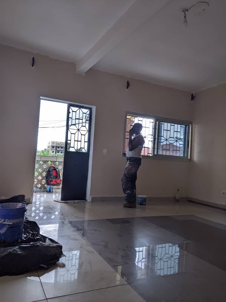 Appartement moderne à louer à Logbessou